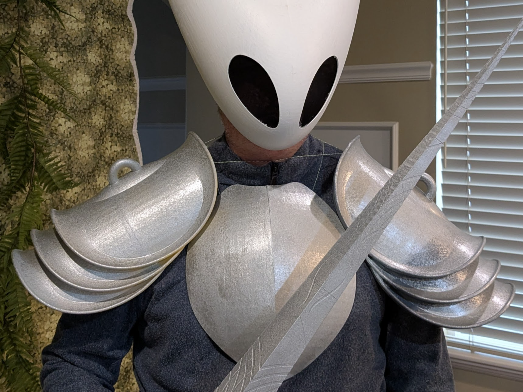Pure Vessel Armor Shoulder Pauldrons Hollow Knight — free 3D print (hollow knight) on MakerWorld | Spencermann
